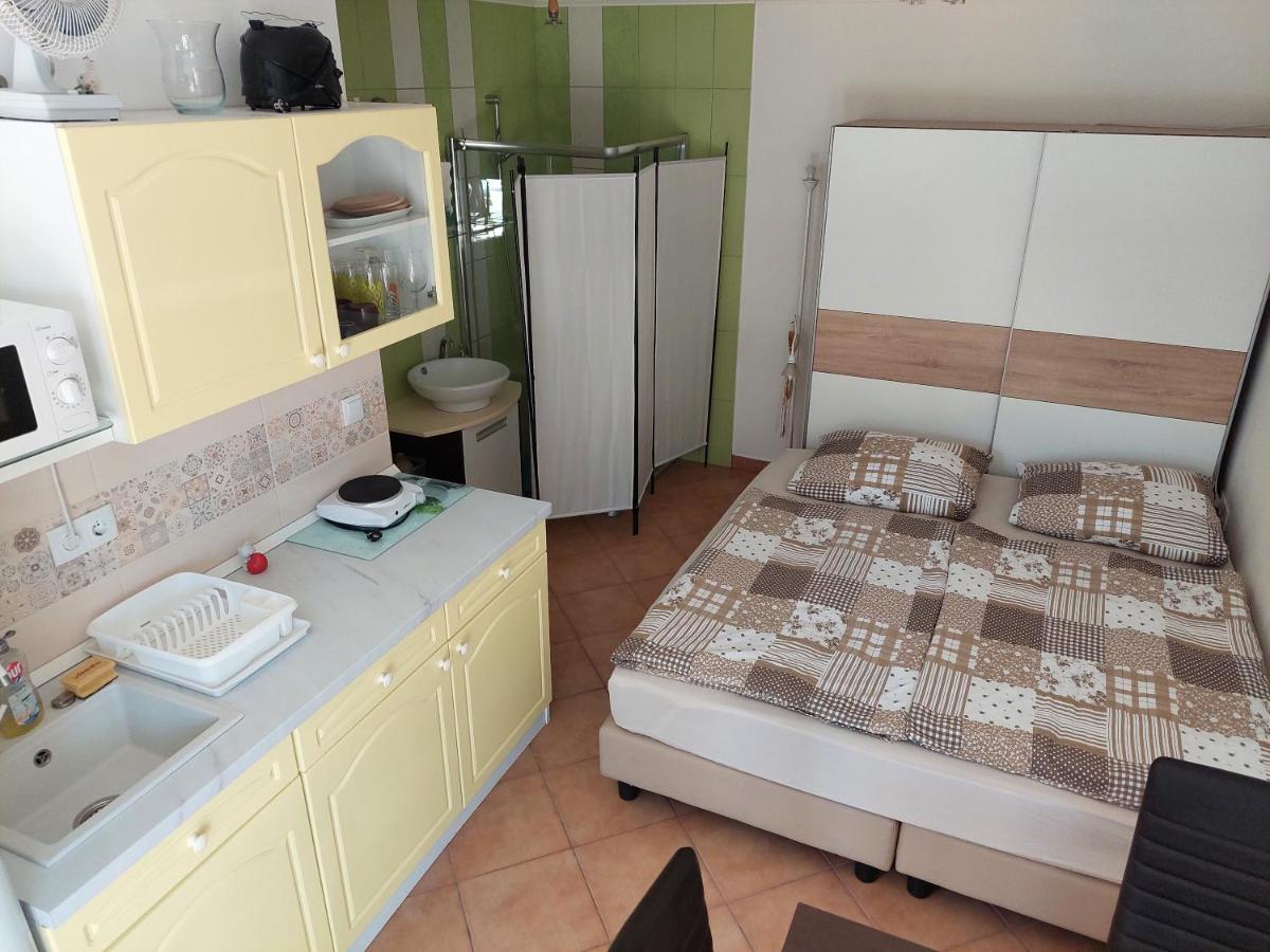 Pol-Lak Apartman Szolosgyorok Kültér fotó